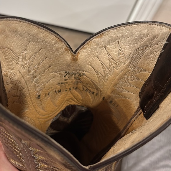 Tony Lama Men's Cowboy Dark Brown Boots size 8 - Picture 7 of 9